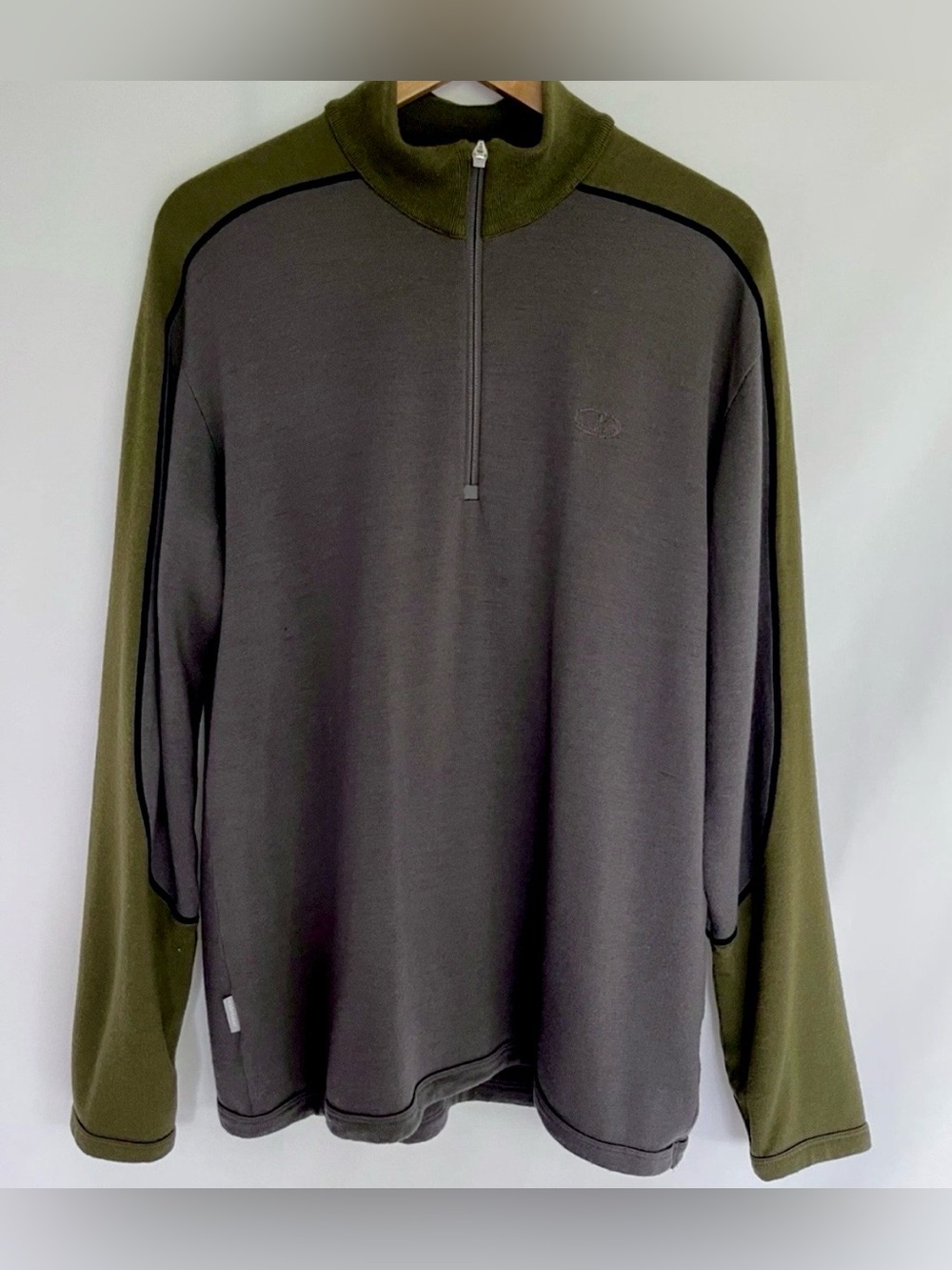 Icebreaker Sport 320 Gray Green Men’s 100% Merino Wool 1/4 Zip Pullover Large